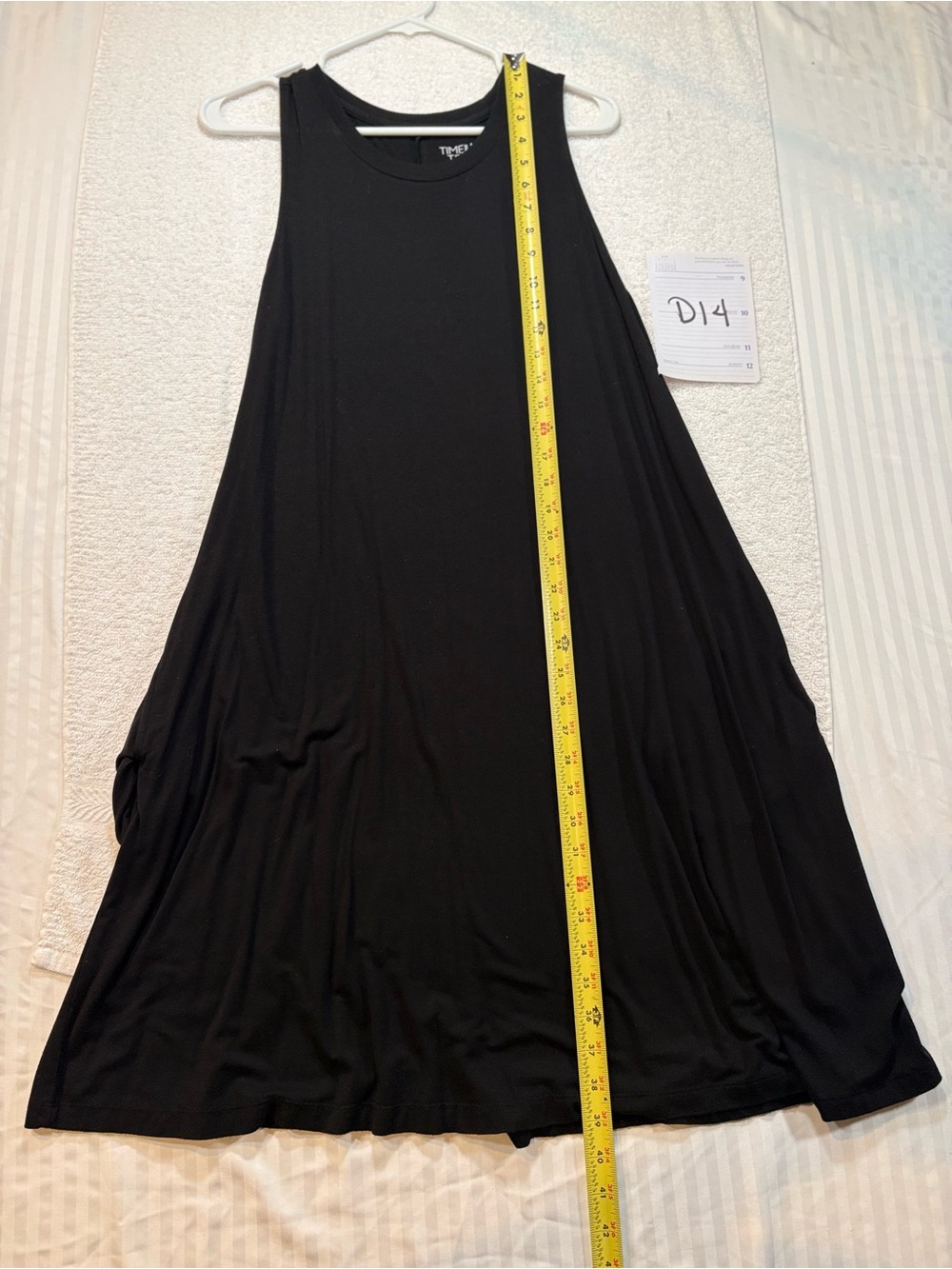 Time and Tru Black Sleeveless Swing Midi Dress